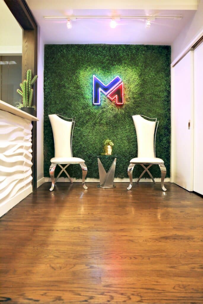 Maxim Hair Restoration & Transplants - Brooklyn